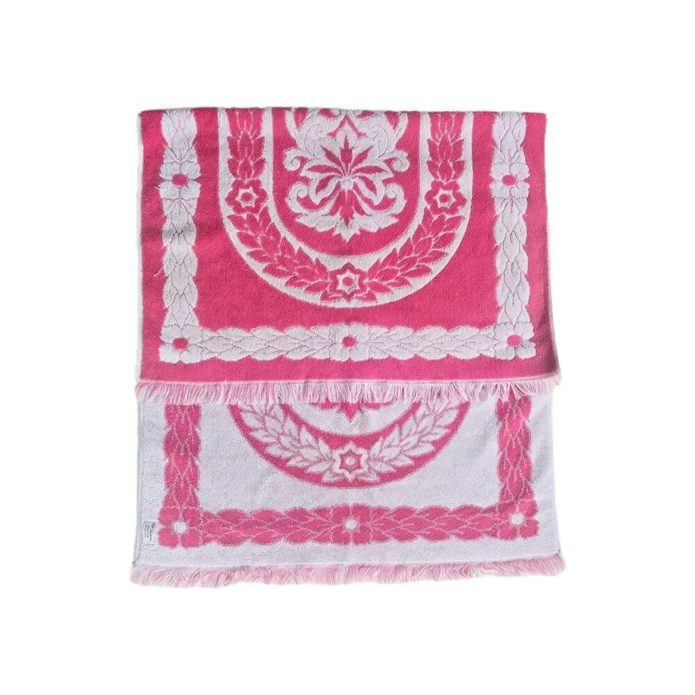 Lot Of 2 Vintage Retro Bath Towels  Fieldcrest And  Cannon/Monticello Pink Blue